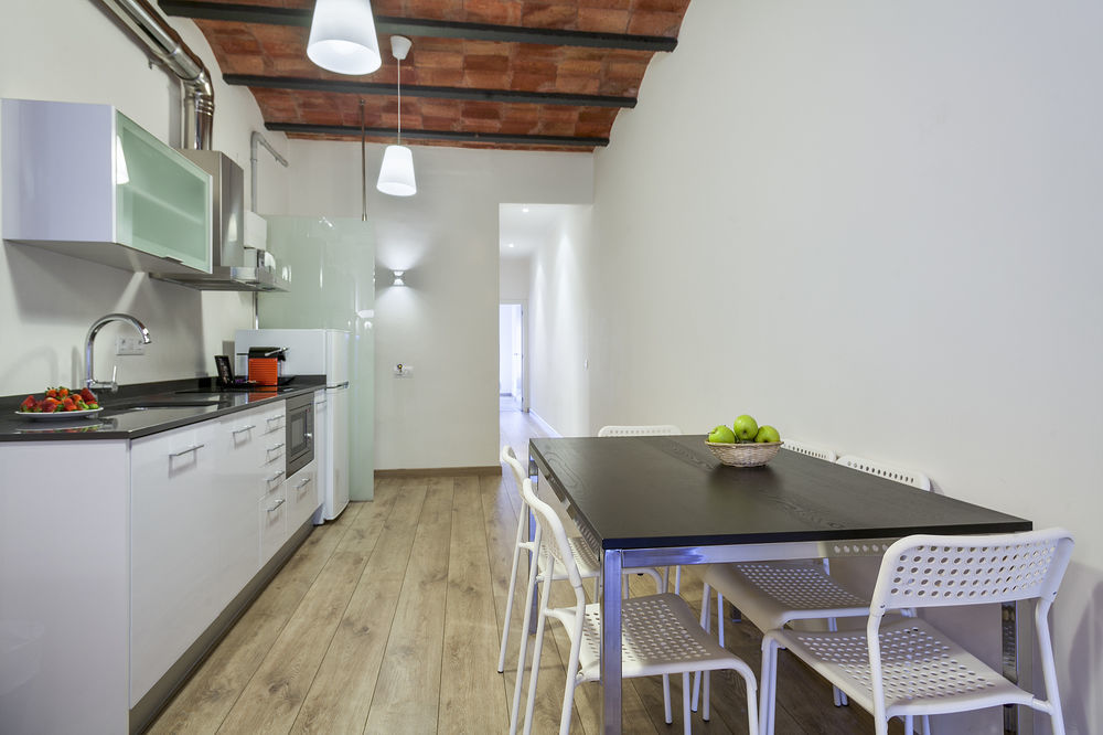 Dingdong Fira Apartments Barcelona Luaran gambar